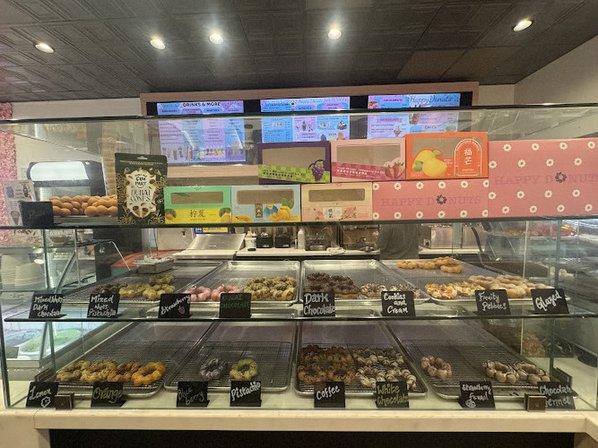 Happy Donuts