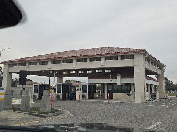 MacDill Dale Mabry Gate
