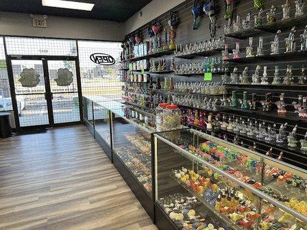 GREEN HOUSE SMOKE SHOP & VAPE USF (NOW BACK OPEN)