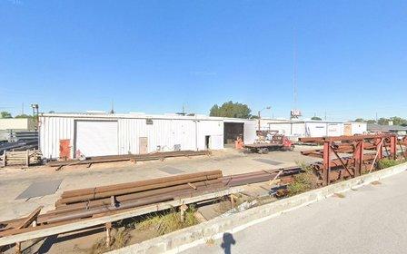 Ulmerton Industrial Mart