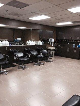 Artistic Nails & Beauty Academy