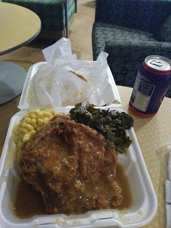 Heavy's Restaurant and take out