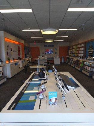 AT&T Store