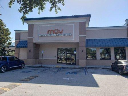 MÜV Dispensary Tampa - Himes