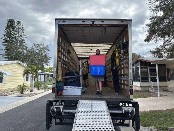 Brothers EZ Moving of Tampa