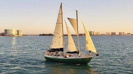 Schooner Clearwater