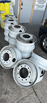Sundown Commercial Tire Shop And Road Service