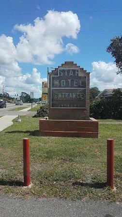 STAR MOTEL