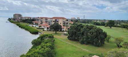 Vista De Oro Condominium
