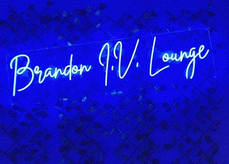 Brandon IV Lounge