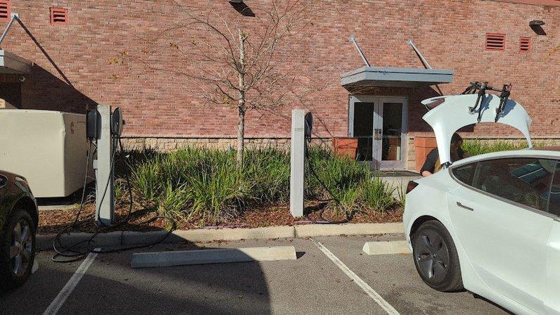 Tesla Destination Charger
