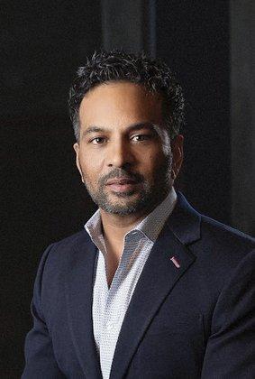Gopal Grandhige - Cosmetic Surgeon