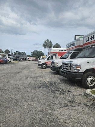 U-Haul Neighborhood Dealer