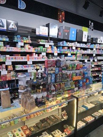 Vapor & Pipes smoke shop