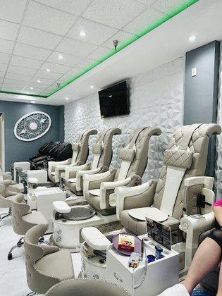 Serenity Nails & Spa