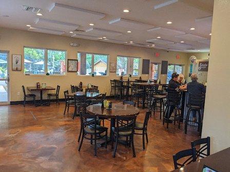 SouthernEaze Bar and Grill