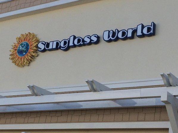 Sunglass World - Tampa Premium Outlets
