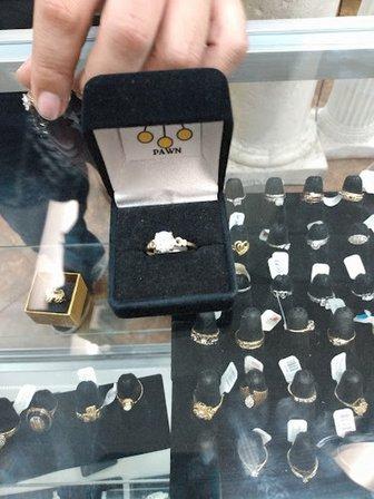 Capital Pawn Gold & Jewelry Buyers