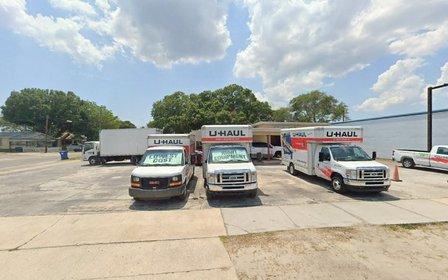 U-Haul Neighborhood Dealer