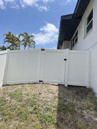 Rodney Fence and Outdoor Services LLC