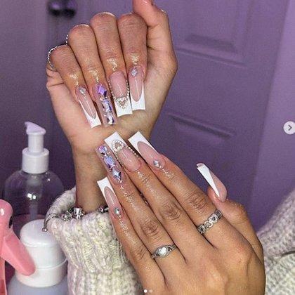 Nails by Lina