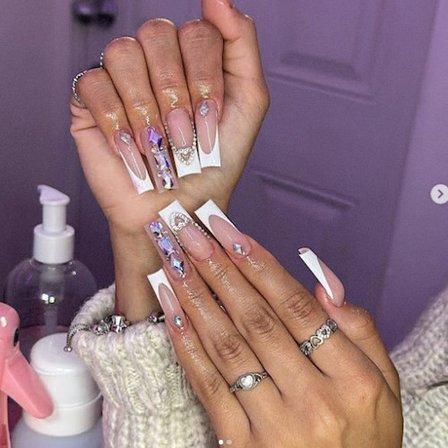 Nails by Lina