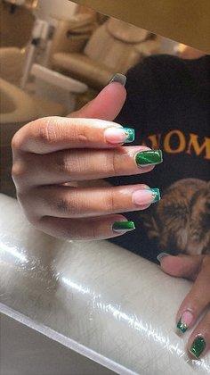 Meme Nails Tampa