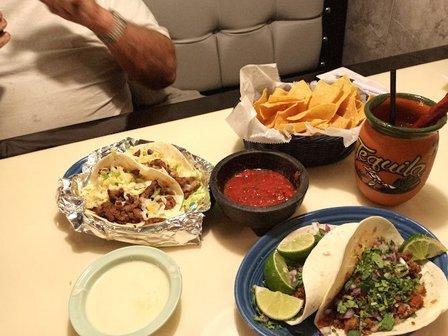 Plaza Mexico Mariscos Restaurant Bar and Grill