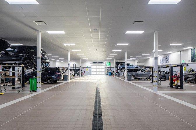 Land Rover Tampa Service Center