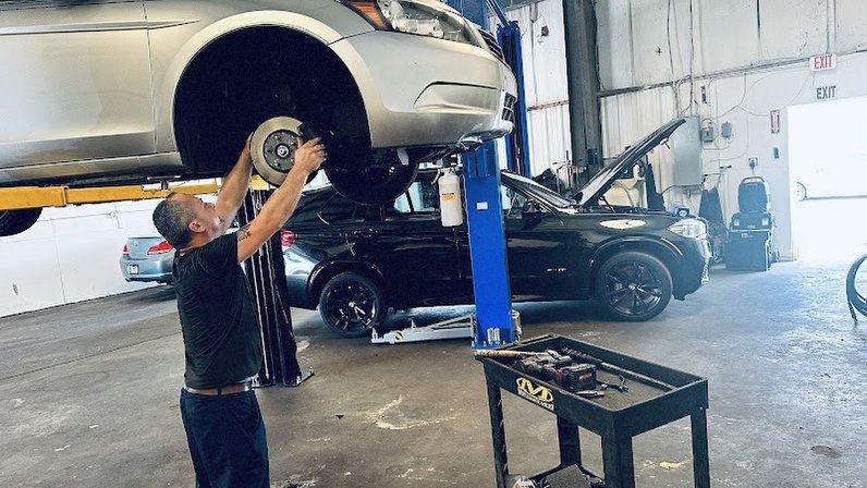 Apex Auto Solutions