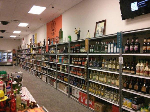 Lynch's Liquor & Tobacco