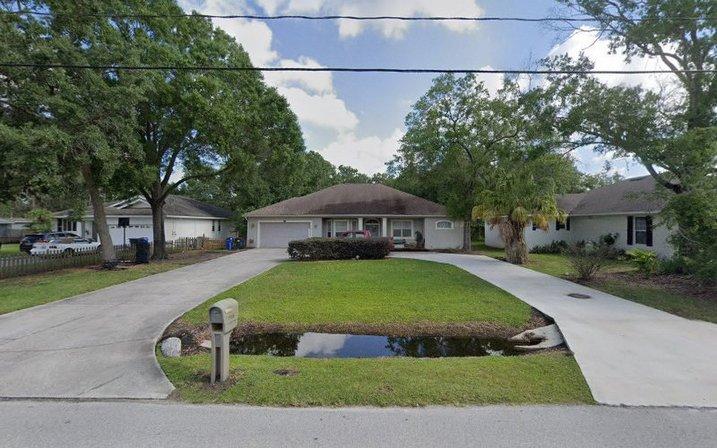 Grand Oak Manor Llc