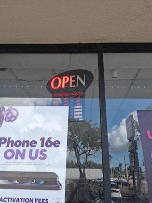 Metro by T-Mobile 3001 34TH ST NORTH