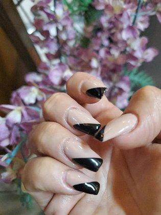 Expression Nails & Spa
