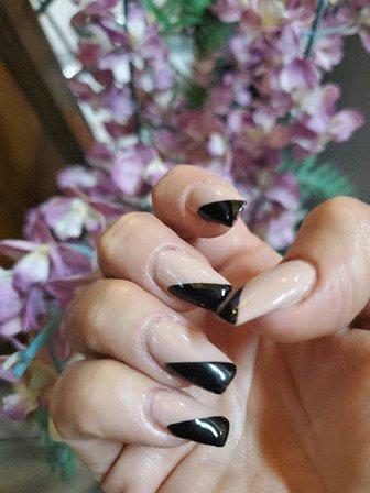 Expression Nails & Spa