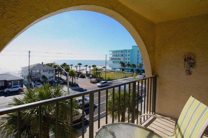 Madeira Beach Condo Daily Weekly Monthly Rental