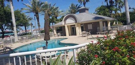 Snug Harbor Condominiums