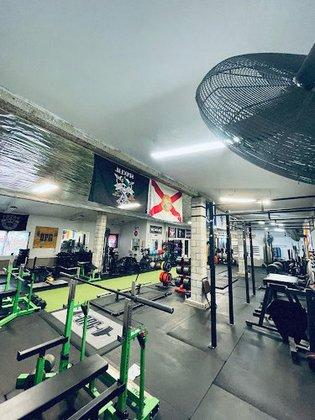 813 Barbell