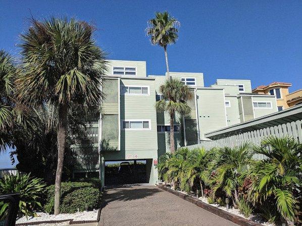 Sun Place Condos