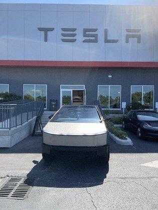 Tesla St. Petersburg