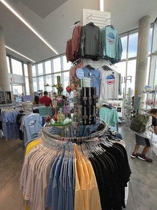 Pier Gear & Gifts