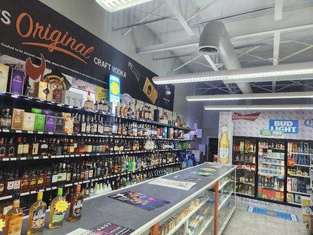 E Z Stop Liquor