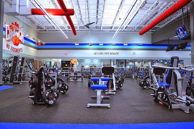 Crunch Fitness - Bloomingdale