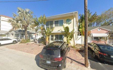 Palm Place
