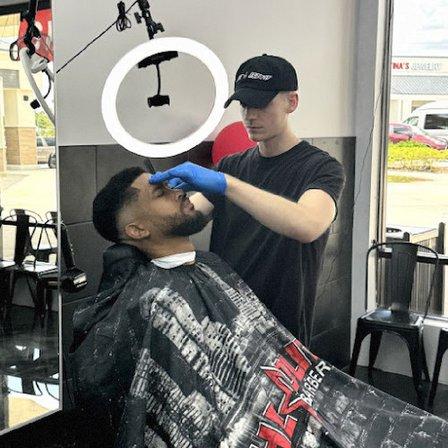Headlines Barber Shop Bloomingdale
