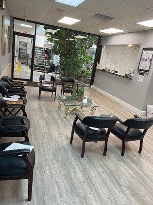 Smile Bright Dental - Town 'N Country