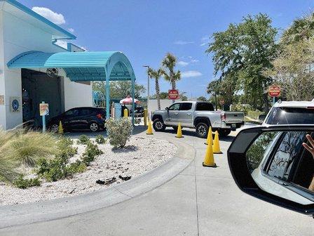 Woodie's Wash Shack - Skyway