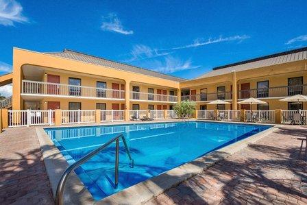 SureStay by Best Western St. Pete Clearwater Airport