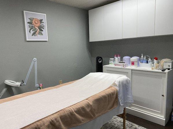 iSugaring |Authentic Brazilian Waxing | Seminole