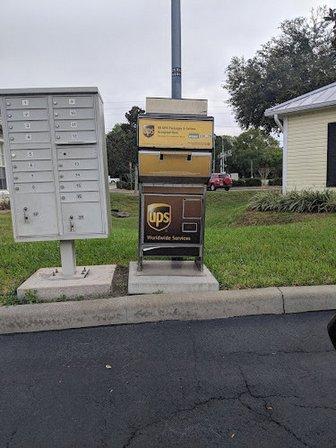 UPS Drop Box